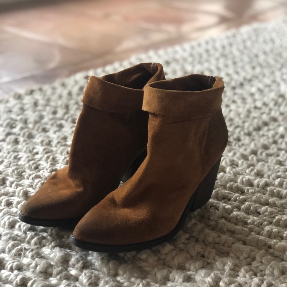 Ankle/above ankle suede bootie from Aldo.